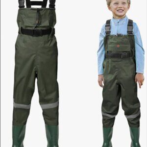 HISEA Toddler Children PVC Chest Wadder size 5/6 with size 11 boots